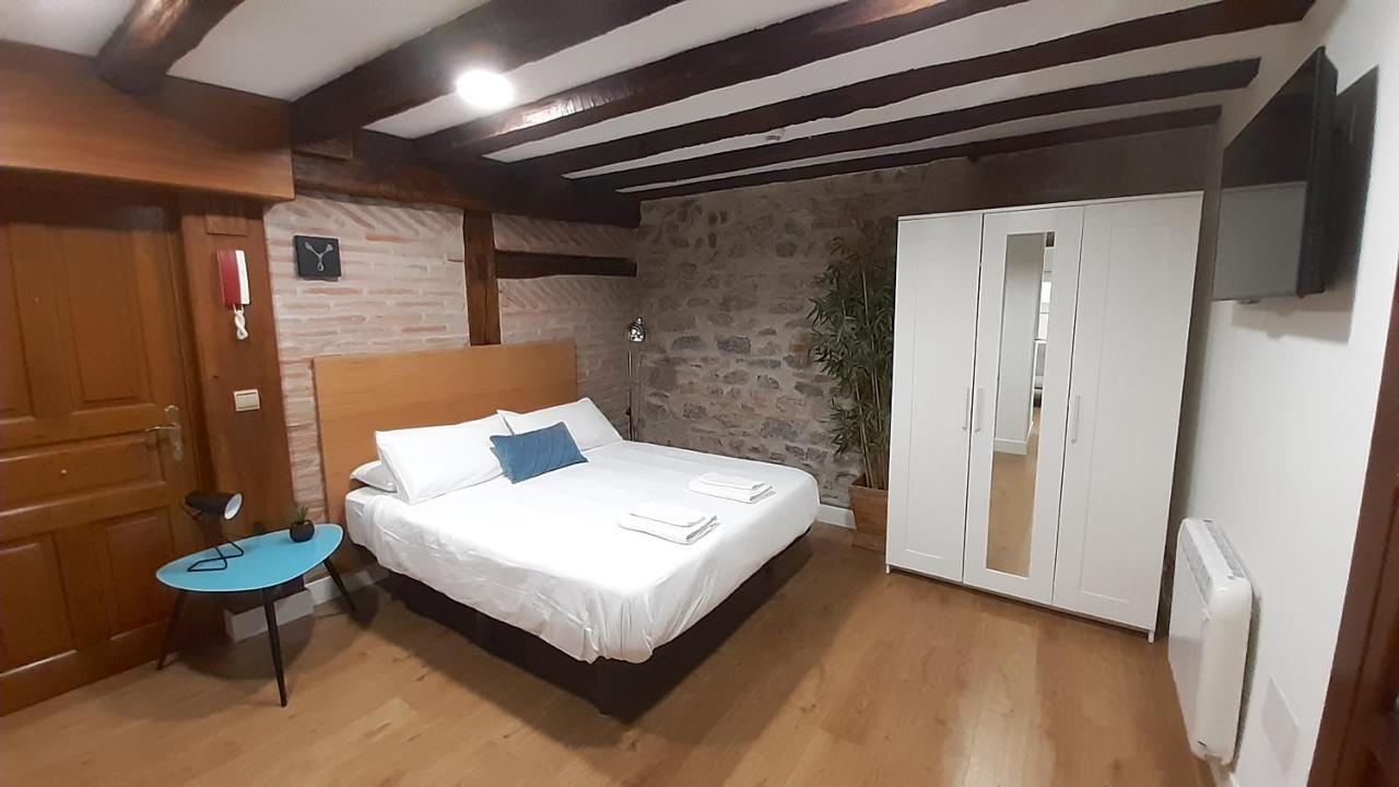 Luxury In Old Town Near Beach By Www,Sansebastianapartments,Es San Sebastian Luaran gambar
